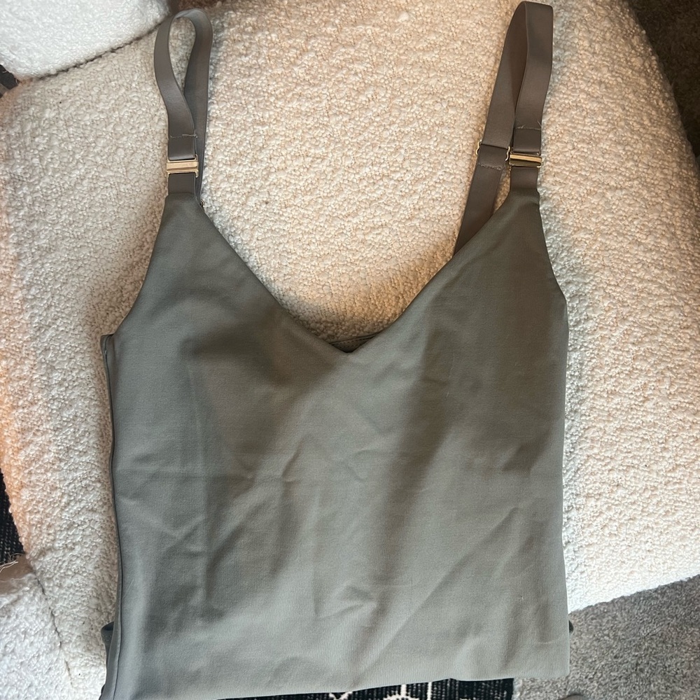 Babaton thong bodysuit size xs sage